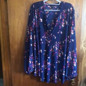 Torrid navy floral blouse